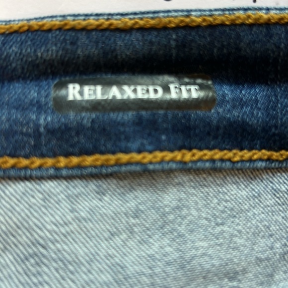 Like New Judy Blue Relaxed Fit Jeans. Size 15/32 - Picture 3 of 7